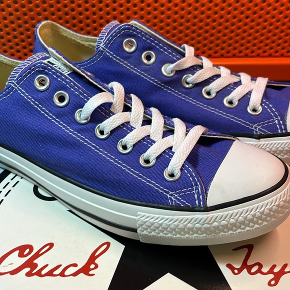 Converse Men's Chuck Taylor Low Top 'Periwinkle' - Picture 3 of 8
